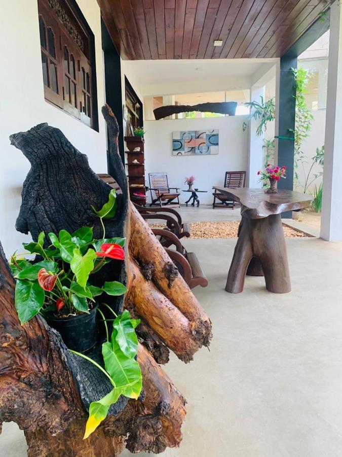 Villa A & A Hikkaduwa Extérieur photo