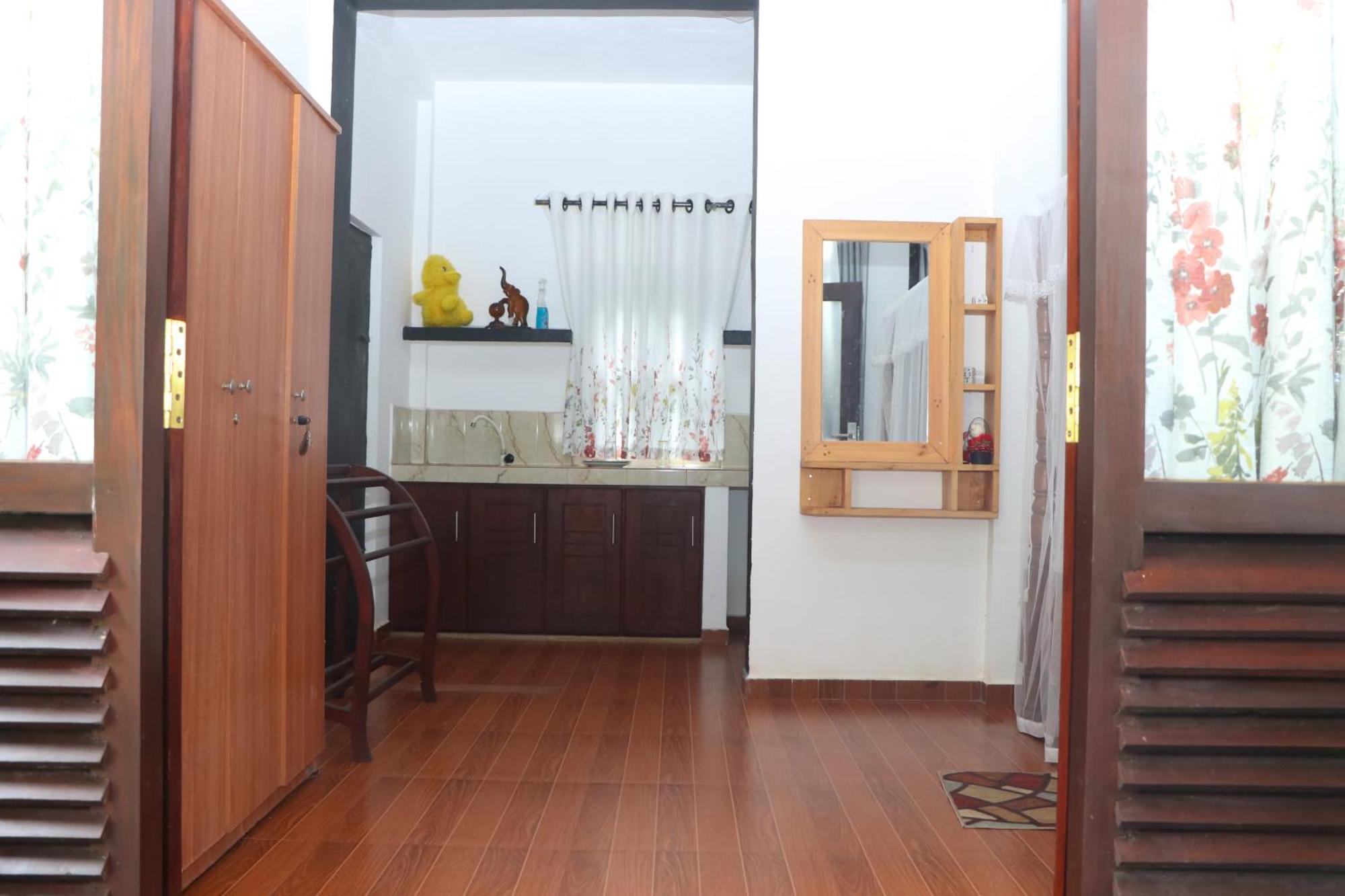 Villa A & A Hikkaduwa Extérieur photo